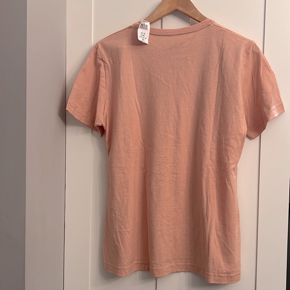 🪝 Finghter Raised on Waves Bite Me T-Shirt - Picture 3 of 5